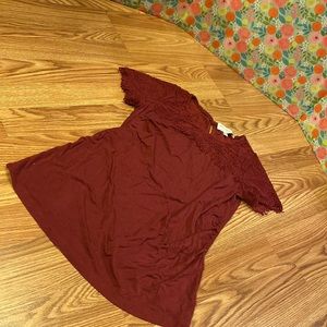 Maternity crochet accent T-shirt XS